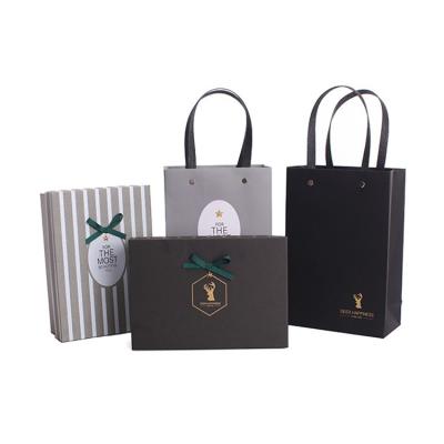 China Wholesale Custom Biodegradable Paper Bag Printing Shopping Folding Biodegradable Paper Bags for sale