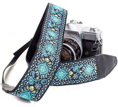 China Adjustable Compatible Camera Shoulder Strap Cute DSLR/SLR/Digital Camera Strap for sale