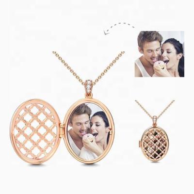 China Custom Wholesale Hot Sale 925 Sterling Silver Diy Oval Custom Picture Frame Necklace Picture Pendant Necklace Picture With CZ for sale