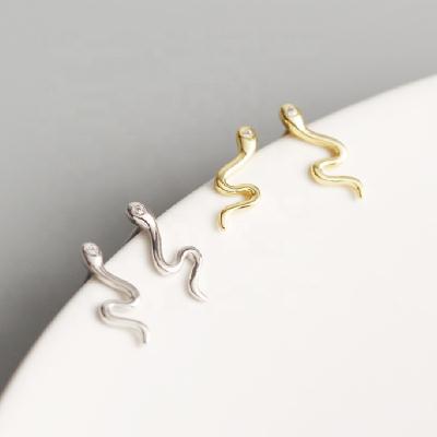 China Vintage S925 Sterling Silver Snake Gold Filled Stud Shiny Brinco Diamond Small Cute Animal Stud Earrings Women Earrings for sale