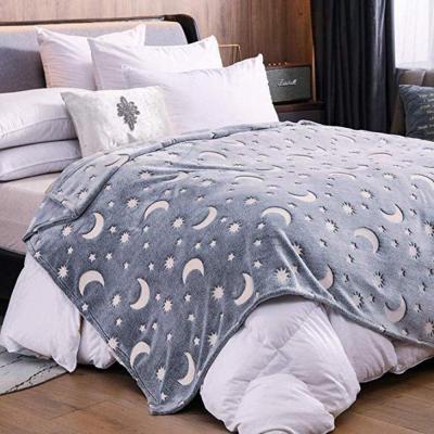 China High Quality Super Soft Comfortable Anti Dust Mite Velvet Star Shining Bright Throw Glow In Dark Flannel Blanket for sale