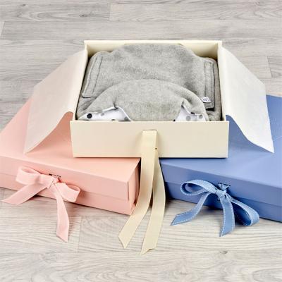 China Recycled Materials A5 Deep Gift Boxes With Changeable Ribbon Luxury Gift Packaging For Chocolate Boxes Wedding Baby Gift Boxes for sale