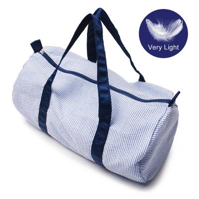 China Wholesale Women's Monogram Cotton Seersucker Sailor Bag DMA71494 Cotton Navy Monogram Seersucker Duffle Barrel Bag for sale