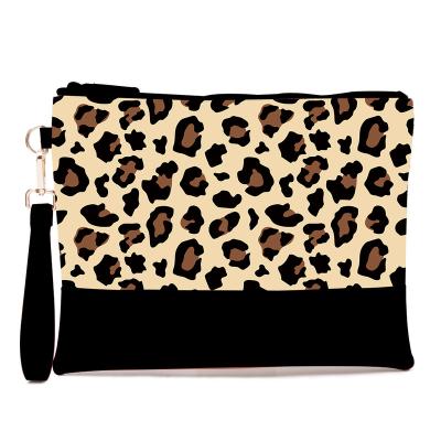 China Sustainable Leopard Short Fur 11.5*9.5 Inches Wristlet Bag Women Clutch Bag DMA71139 for sale