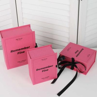 China Custom Printed Folding Gift Paper Box Pink Color for sale