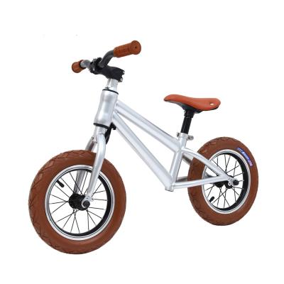 China 2021 popular 12 inch aluminum alloy balance bike non-pedal non-pedal cheap balance bicycle for kids baby push high quality bike for sale