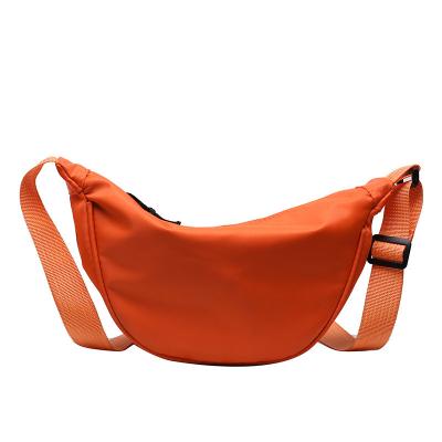 China New Dumpling Women's Nylon Canvas Sling Bag Wholesale Fashion Girl Bag Small Shoulder Fashionable Armpit Bag for sale