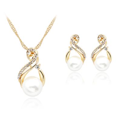 China TRY 2021 Fashion New Design TRENDY Jewelry Multicolor Pearl Jewelry Set For Mother for sale