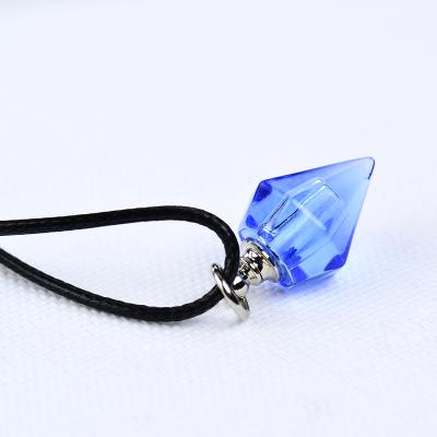 China Environmental Friendly Crystal Vial Pendant Charm Necklace Oil Essence Bottles Pendant Perfume Jewelry for sale