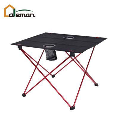 China Contemporary Ultralight Aluminum Tube 740gr Folding Table, 600D Oxford Cloth Top Camping Picnic Table w/ 2 Folding Cup Holder & Carry Bag for sale