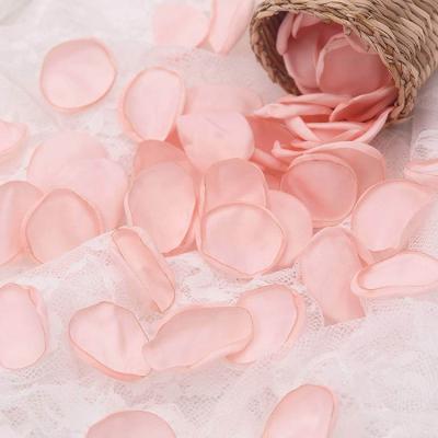 China Silk Rose Petals Flower Girl Scatter Artificial Flower Silk Petals for Wedding Aisle Centerpieces Table Confetti Gifts for sale