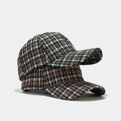 China Waterproof Luxury Hats for Women Checker Pattern Retro Baseball Hat for Men Corduroy Outdoor Shopping Versatile Curved Eaves Duck Tongue for sale