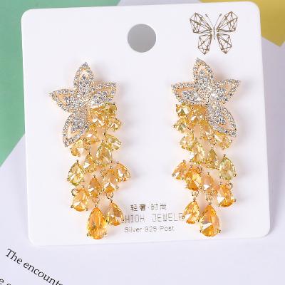 China TRENDY customize water drop zircon earrings women fashion wedding banquet jewelry fashion drop earring for sale