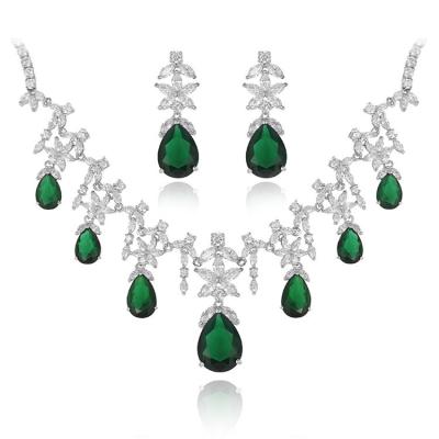 China Hot Selling Eco-friendly Fashion Design Costume Jewelry Set Elegant Women Bridal Zirconia Crystal Necklaces And Earring Set for sale