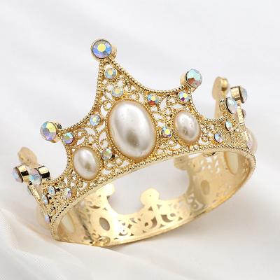 China Valentine's Day crown cake decorating cake seven slices hair crown round headdress bridal children's gift baking jewelry for sale