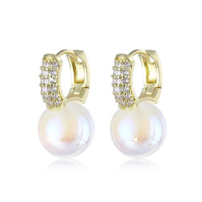 China CLASSIC Hot Selling Fashion Style U-Shape Drop Earrings 18k Gold Plating Pearl Stud Dangle Earrings for sale