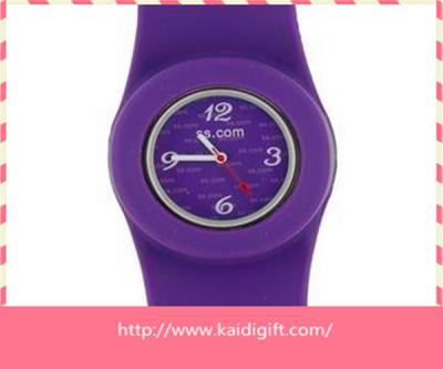 China Fashion watch,Wholesale geneva quartz silicone watch,Custom silicone watches for sale