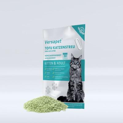 China Lovepet Sustainable Factory OEM Clump 6L Versapet Quick Tofu Cat Litter 2.6kg Dissolve In Clean Water Easy for sale