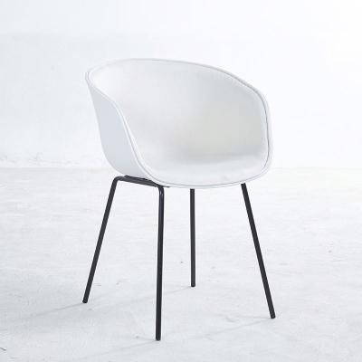 China New Design Cheap High Quality Modern Colorful Plastic Dining Chair With Metal Legs For Dining Living Room for sale