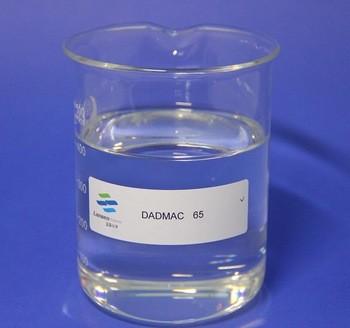 China Cloruro de amonio Dimethyl de Diallyl Flocculatiing del agente químico del pH 5.0-7.0 DADMAC en venta