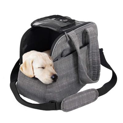 China Hot Selling Sustainable Portable Pet Travel Carriers Travel Bag For Puppy Cats And Small Pets Airline Approved for sale