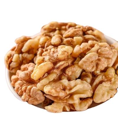 China Fresh Hot Selling Walnut Factory Walnut Paper Peeled Kernels In Vacuum Bag for sale