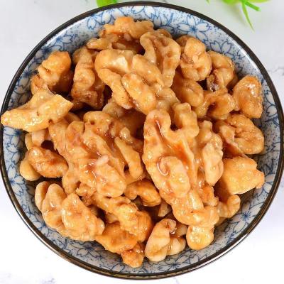 China Fresh High Quality Amber Hulled Natural Walnuts Kernels Nuts Block Fresh Kernels Dry Raw Healthy And Nutritious Food A Grade for sale