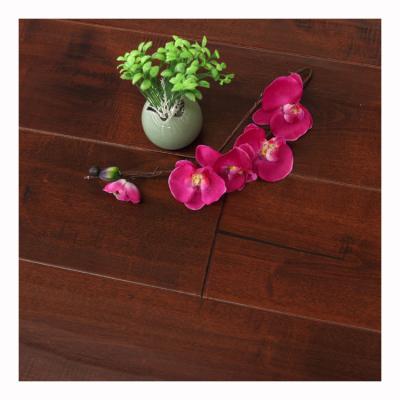 China Modern Hand Scratch Oak Veneer 12mm Engineered Flooring High Quality In Vietnam for sale