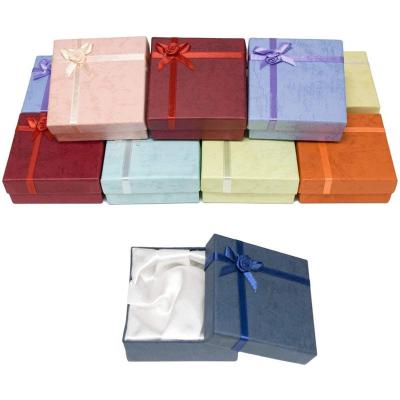 China Handmade Customized Cardboard Jewelry Bracelet Gift Boxes With Rosebug Bows In Assorted Colors for sale