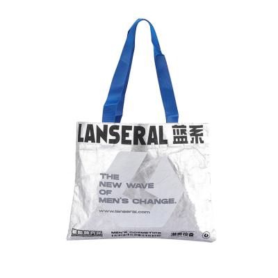 China 100% Custom Logo Printed White Tyvek Tote Bags Eco-friendly Large Dupont Tyvek Paper Bag For Shopping for sale