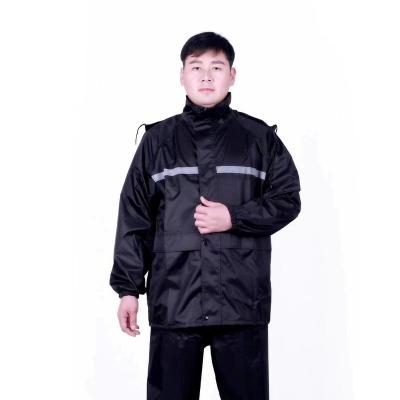 China 2022 New Hot Selling QUICK DRY Custom Made Black Blue Men Waterproof Cloth Coating Motorcycle Rainsuit Raincoat With Reflective Tape for sale