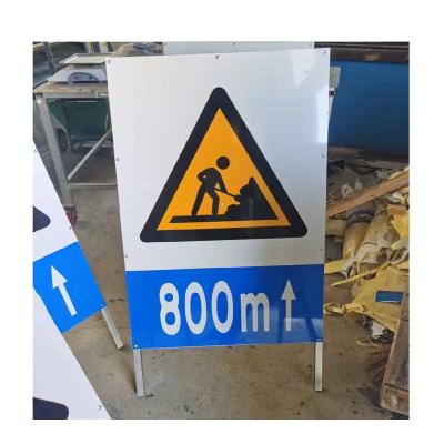 China Durable traffic control signs led traffic construction guide arrow direction signal flashing aluminum solar road sign for sale