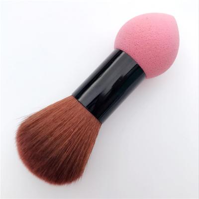 China Angular Blush XINYAN 2 in 1 Single Makeup Brushes Color Multifunctional Wet and Dry Powder Brush Sponge Blast Powder Custom Logo for sale