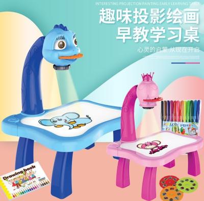 China Children's educational painting drawing toys yaya plastic educational projector toys kids painting projector toys 2021 for sale