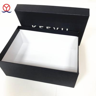 China Custom Recyclable Black Color Cardboard Shoe Box With Little Weight for sale