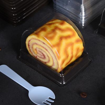 China Recyclable Popular Food Grade Arch Log Cake Transparent Plastic PET Bakery Tray Box With Lid for sale