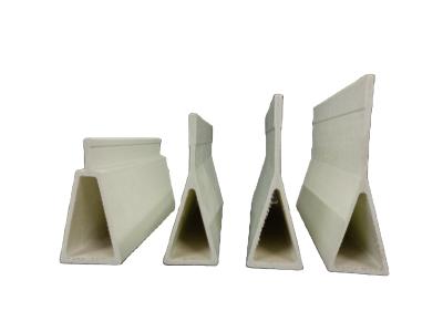 China Pig Floor FRP Triangle Support Beam Fiberglass Structural Profiles For Goat Sheep Farm Construction for sale