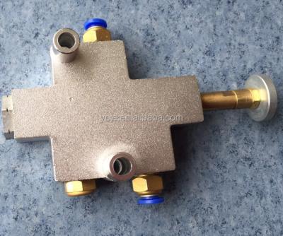 China Tank Truck Fuel Tank Aluminum Air Boost Valve / Air Coupling Lower Valve for sale