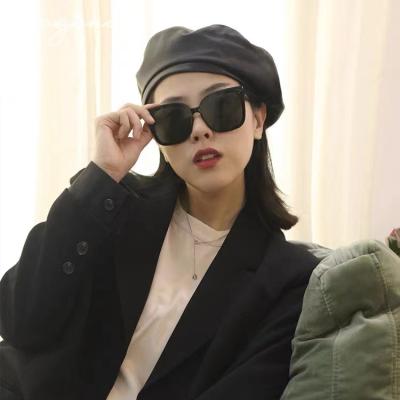 China Stylish black leather hat autumn and winter painter's hat of the British retro lambskin image soft beret lady for sale