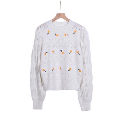 China Anti-wrinkle Women's Embroidered Flower Knit Pullover Sweater Women's New Long Sleeve Simple Sweater Women's Pullover for sale