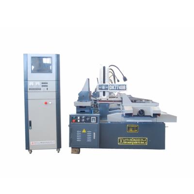 China Molds DK77 Series CNC Wire Cut EDM Machine EDM Wire Cutting Machine DK7740B Molybdenum Wire Cutting Machine for sale