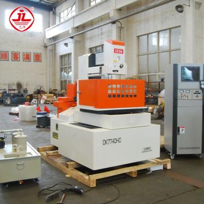 China Molds DK7740HC Medium Speed ​​CNC Wire Cut EDM Wire Cutting Machine for sale