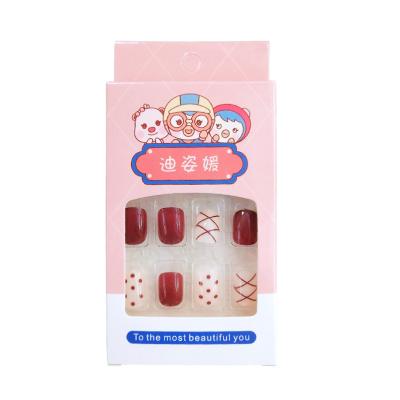 China Customized Design 2022 Design Women Nails Press On Nails Design Detachable Resin Nail Art for sale