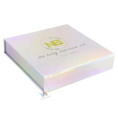 China Recyclable Laser Paper Packaging Box Holographic Cosmetics Packaging Box for sale