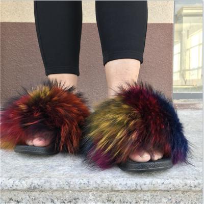 China Fashion trend factory direct sales aunt fur slippers mom and my real fur slippers raccoon leather slippers for sale