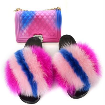 China Wholesale fur slides cushioning and assorted fur slippers wallet manufacturer and assorted wallets for sale