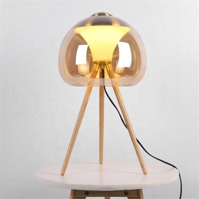 China New design modern fashionable modern reading light gold bedside table lamp table lamp table lamp for sale