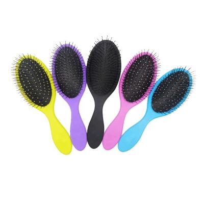 China Professional Rubber Paddle Plastic Handle Detangling Wet Hair Brush for sale