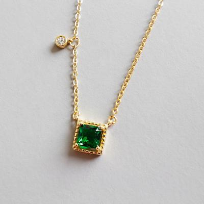 China Green Curb Necklace Classic 925 Silver Gold Square CZ Pendant Necklace Jewelry For Women for sale