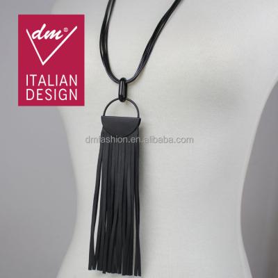 China Eco-Friendly Black Fancy Tassel Vintage Design Long Leather Collar for sale